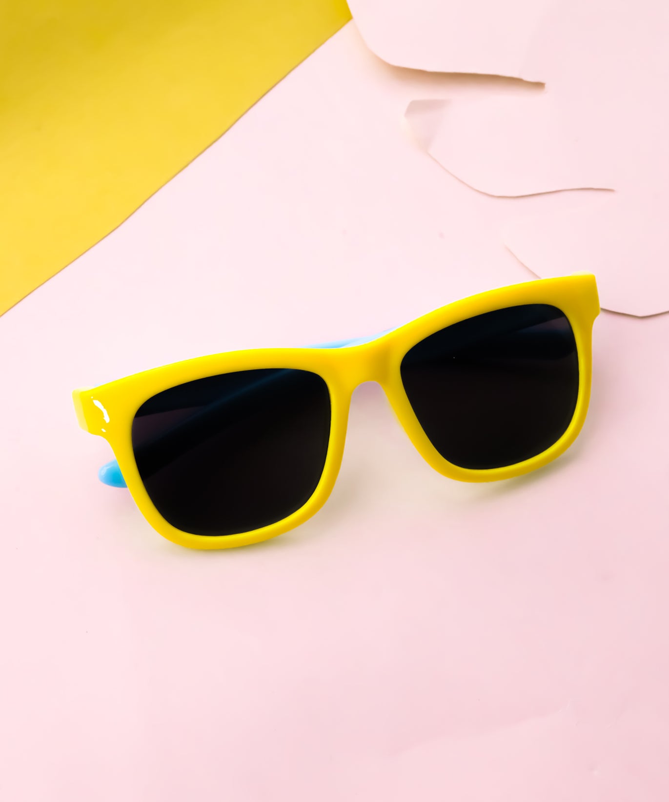 color-yellow