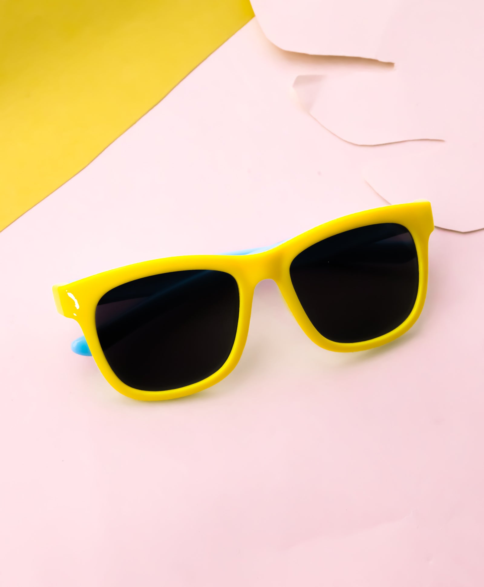 color-yellow