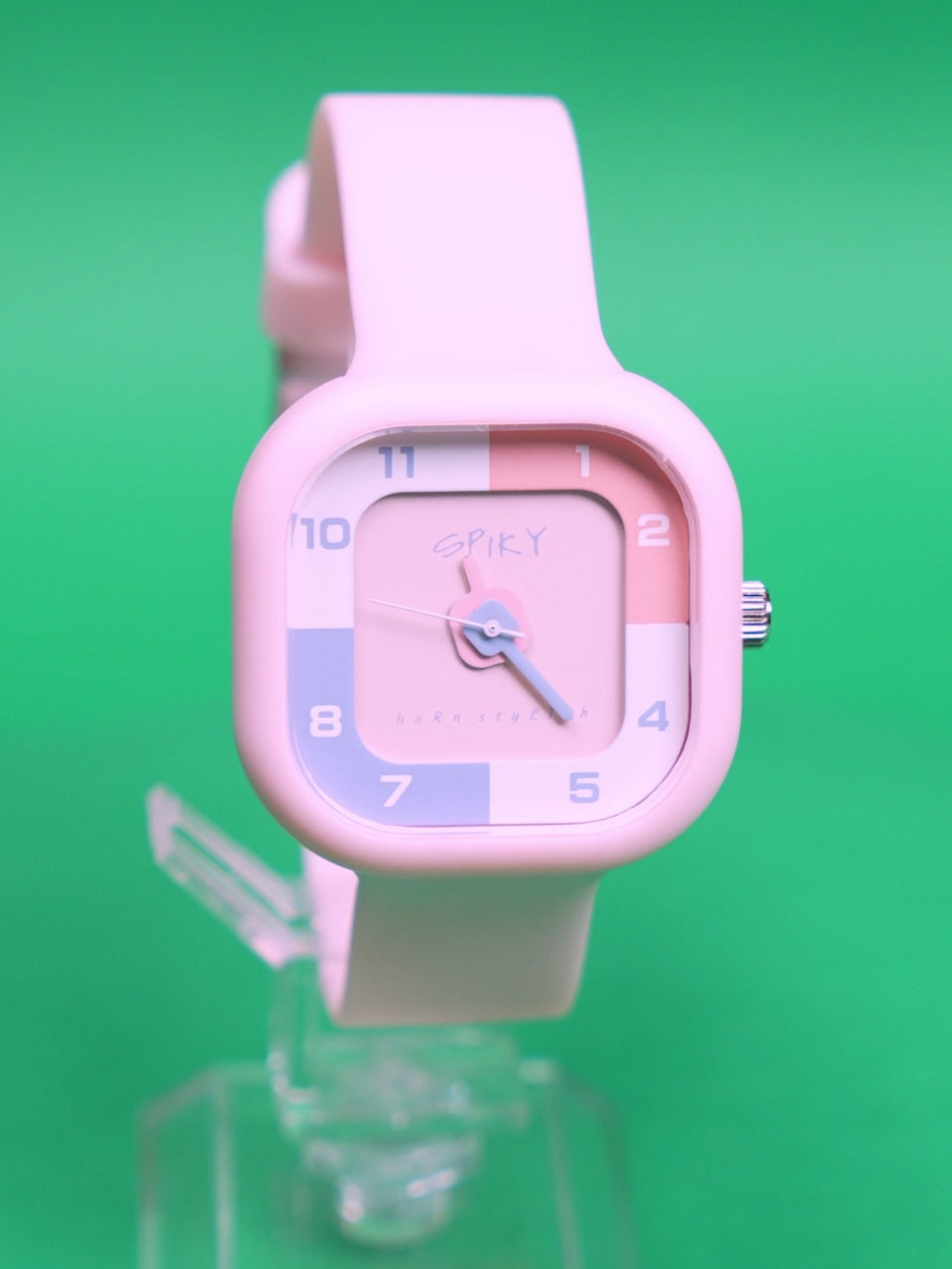 बच्चों के लिए स्पाइकी ईवा10 स्क्वायर एनालॉग घड़ी
